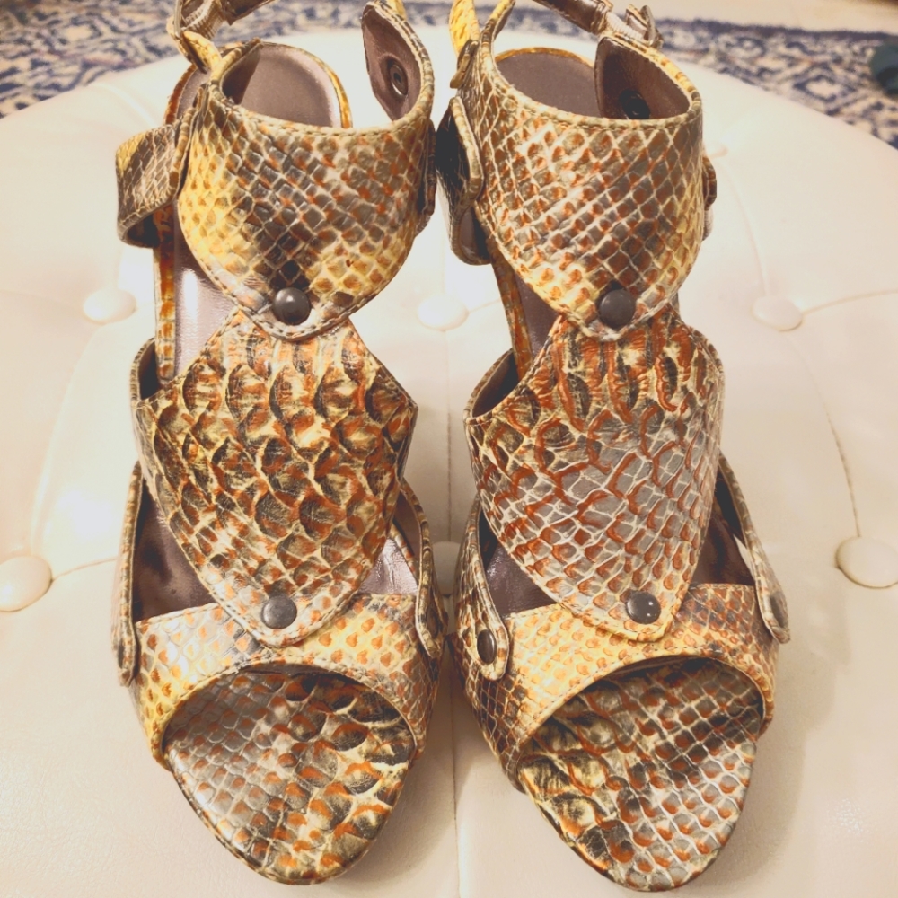 Snake Skin Stilleto Heels
